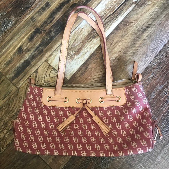 Dooney & Burke Purse - Picture 1 of 4